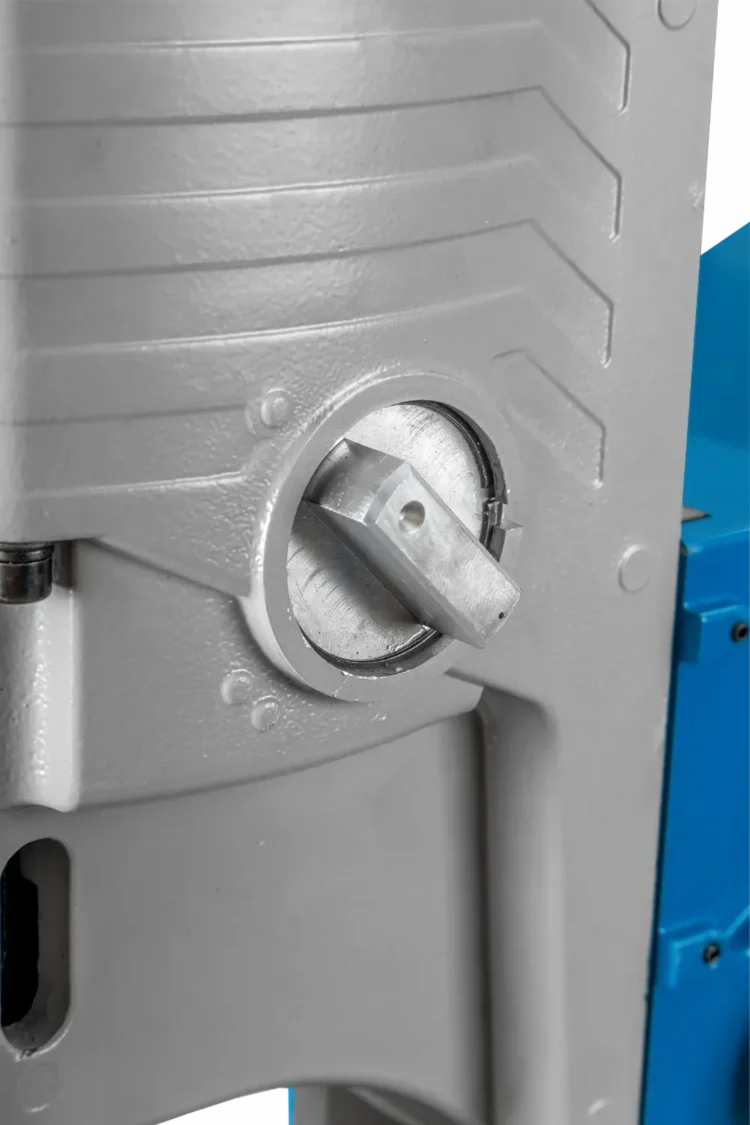 Магнитный сверлильный станок DM-130V4